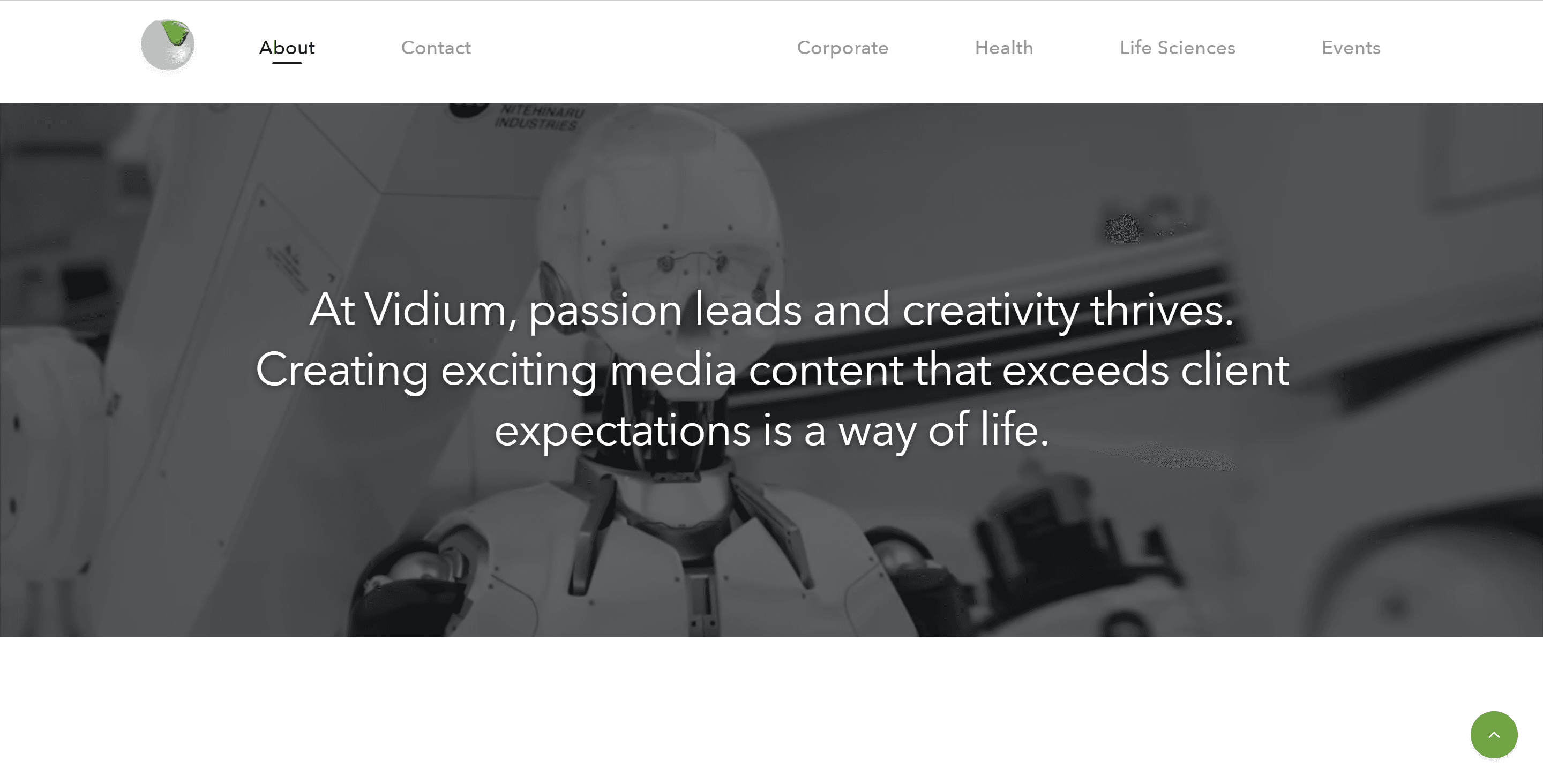 Homepage of L. Minervini Professional Corporation website featuring legal services overview, professional branding, and call-to-action for paralegal assistance in Ontario.
